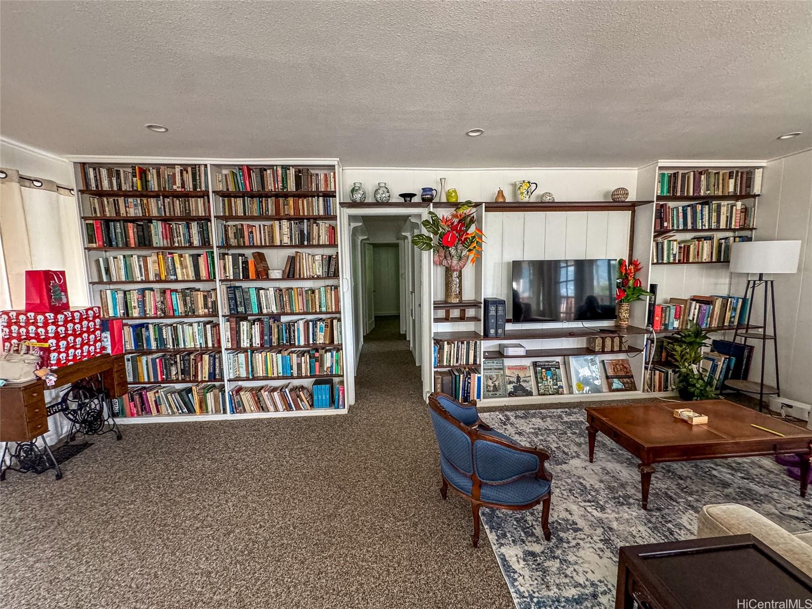 3238 Alani Dr Honolulu - Rental - photo 6 of 23