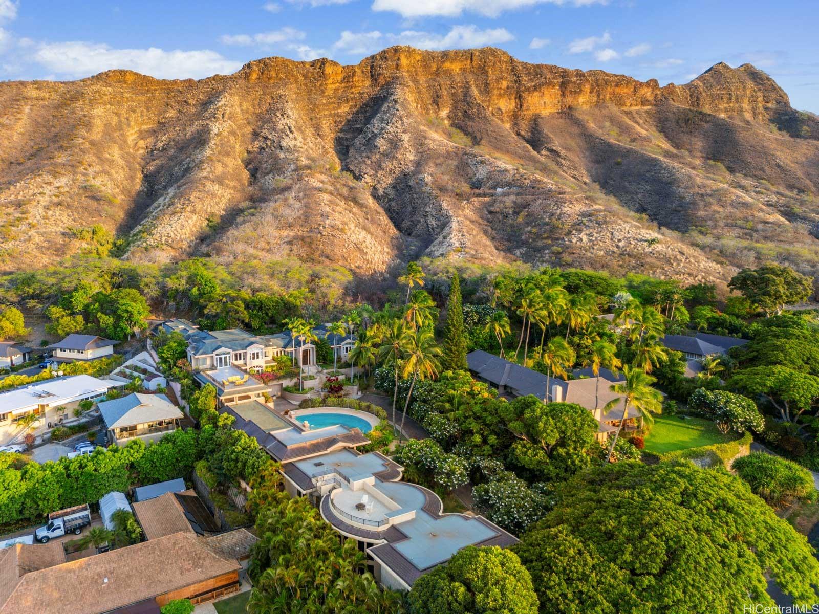 3239  Noela Drive Diamond Head, Diamond Head home - photo 22 of 25