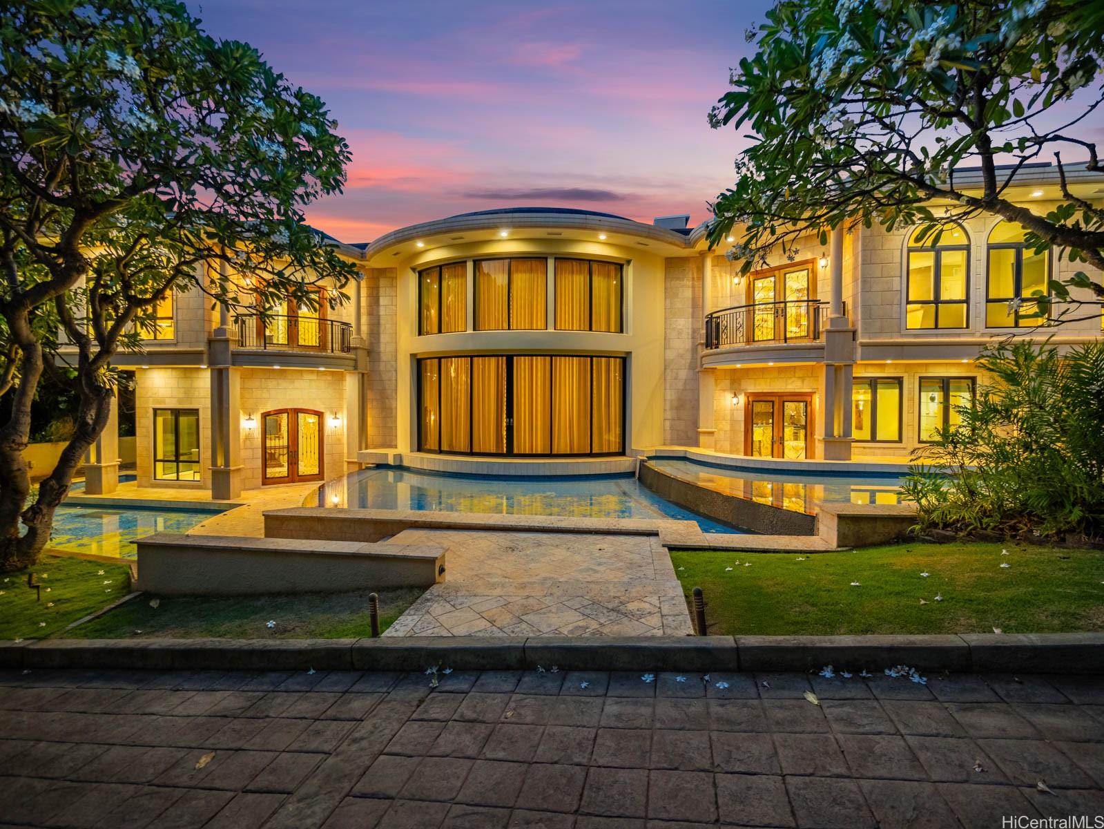 3239  Noela Drive Diamond Head, Diamond Head home - photo 4 of 25