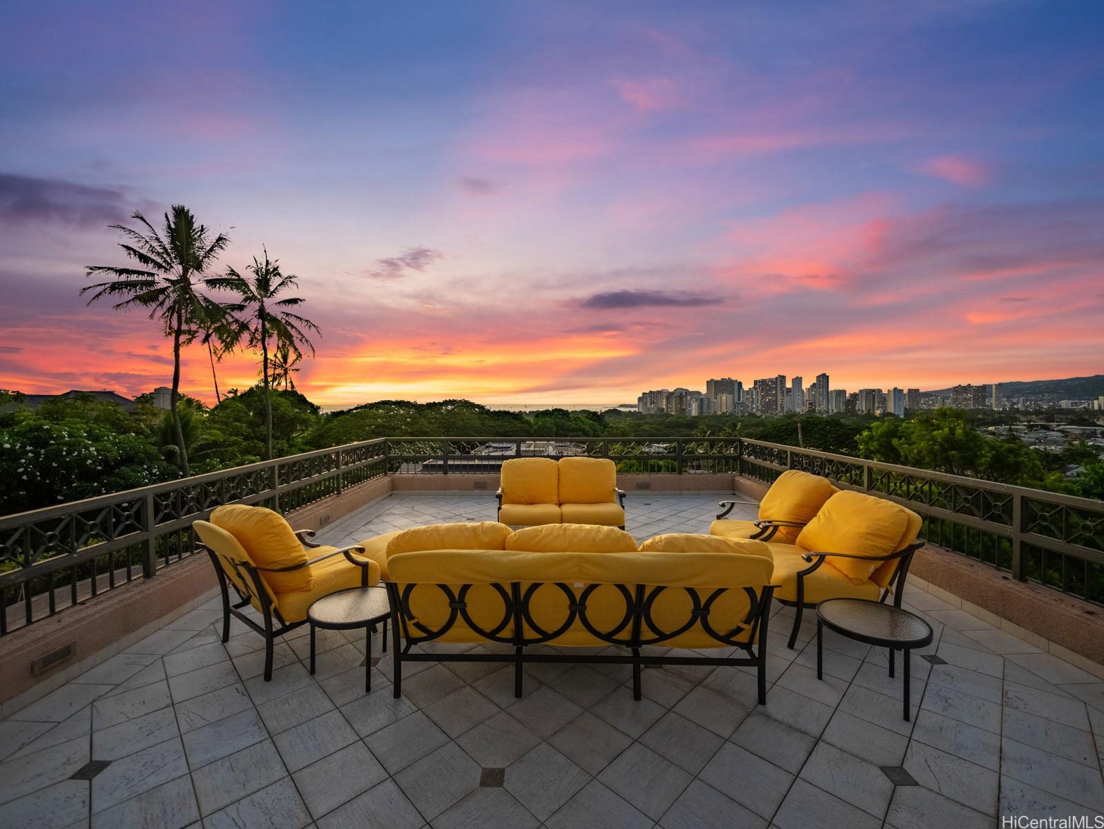 3239  Noela Drive Diamond Head, Diamond Head home - photo 8 of 25