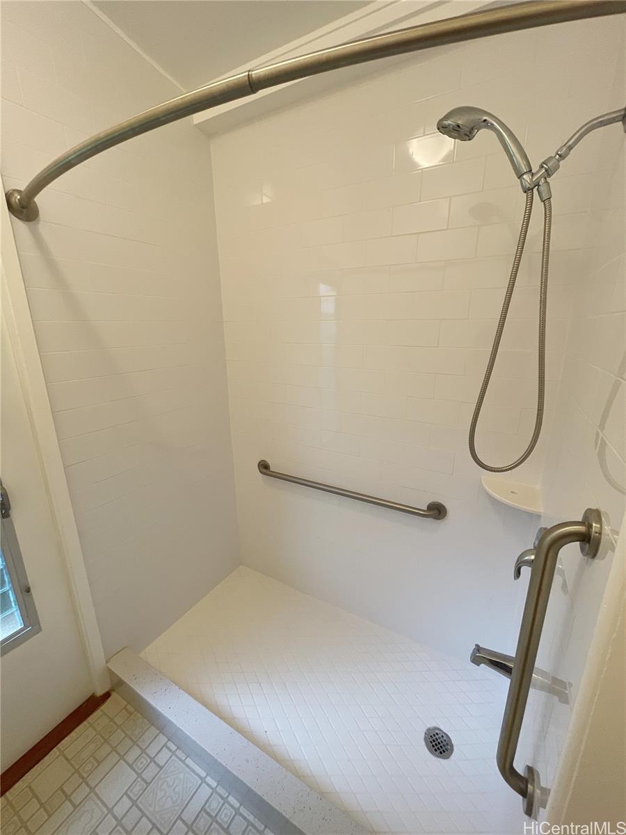 3246 Huelani Drive Honolulu - Rental - photo 23 of 25