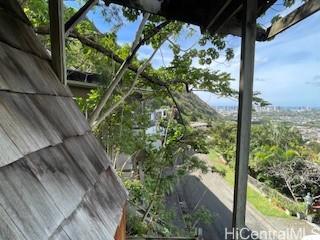 3249  Beaumont Woods Pl Manoa-woodlawn, Honolulu home - photo 6 of 10