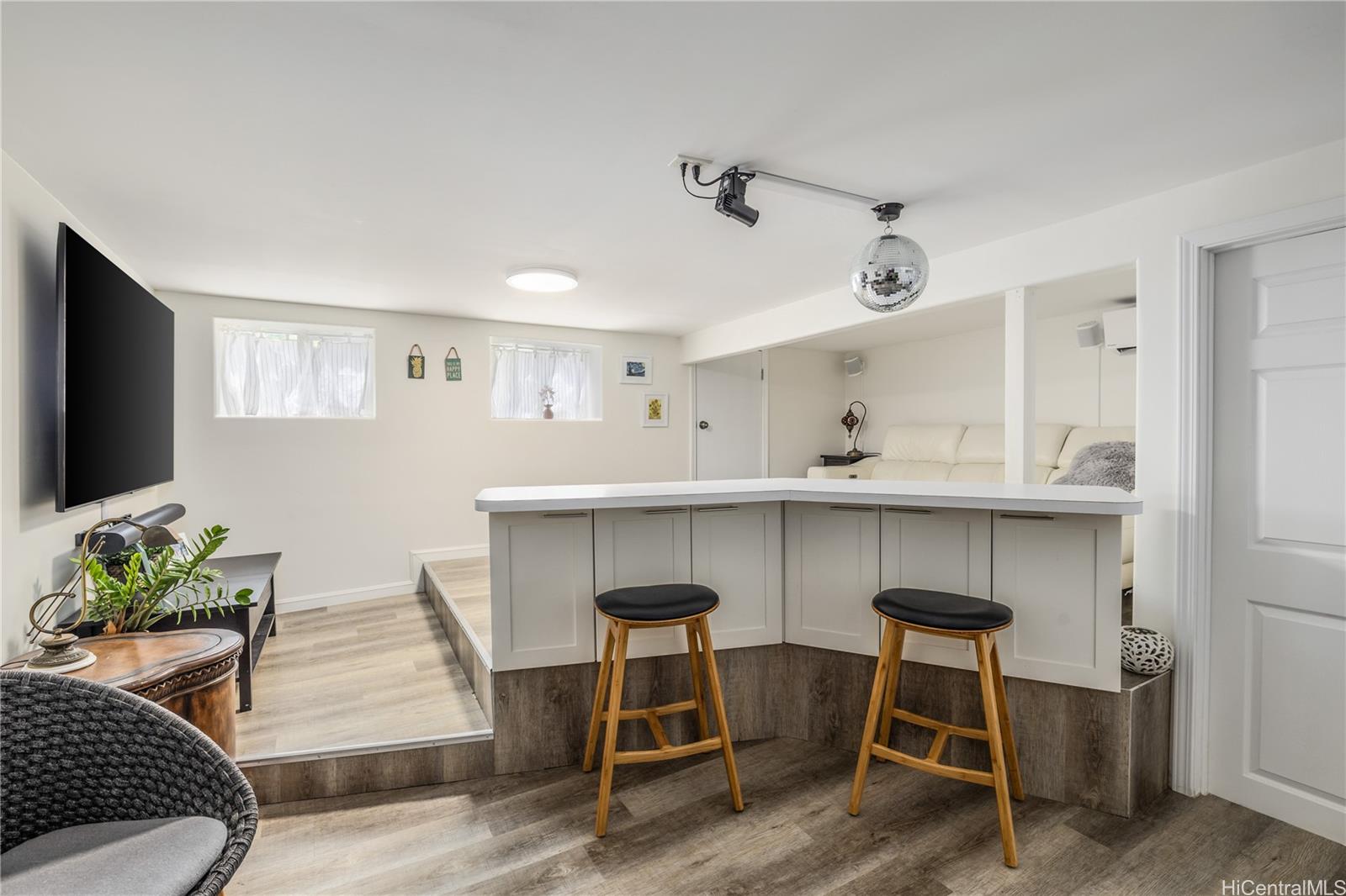 3279  Kehau Place Palolo, Diamond Head home - photo 20 of 25