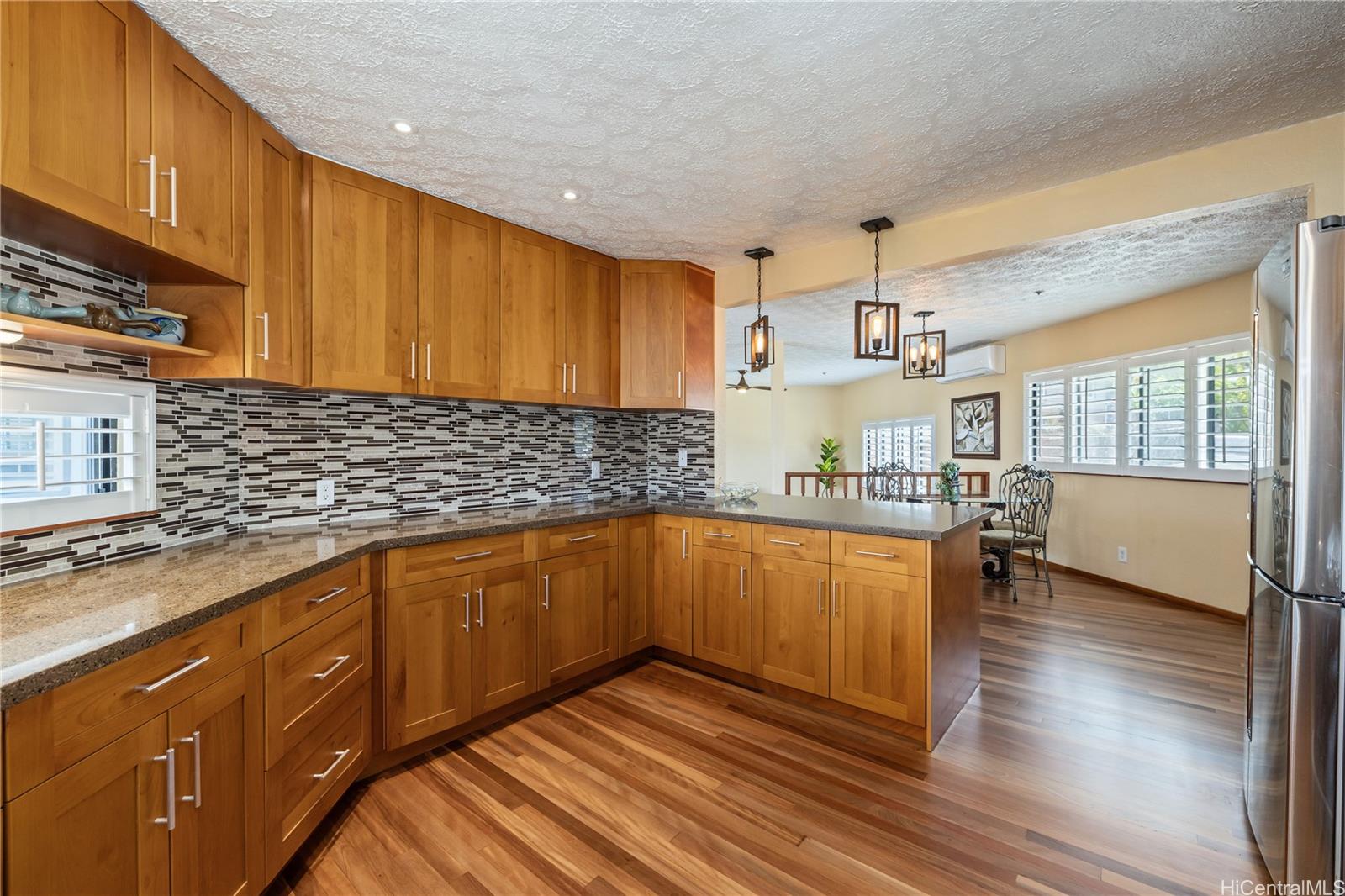 3279  Kehau Place Palolo, Diamond Head home - photo 10 of 25