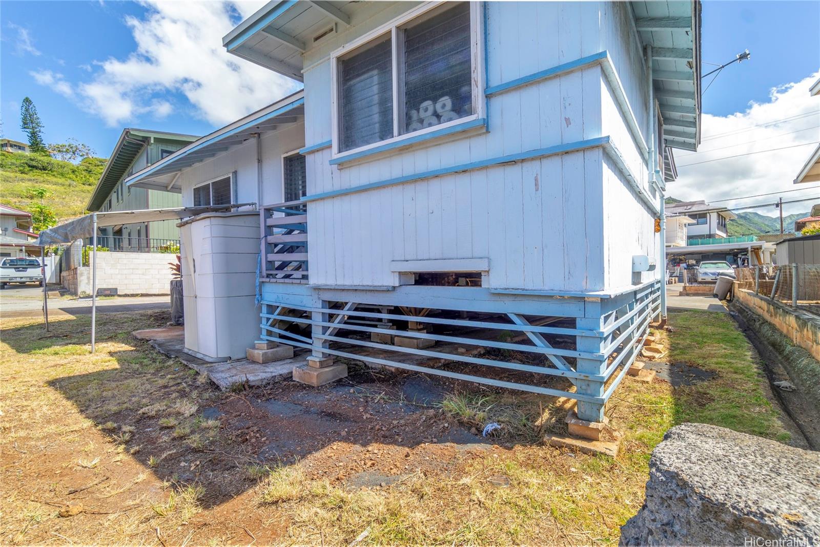 3281  Kehau Place Palolo, Diamond Head home - photo 15 of 20