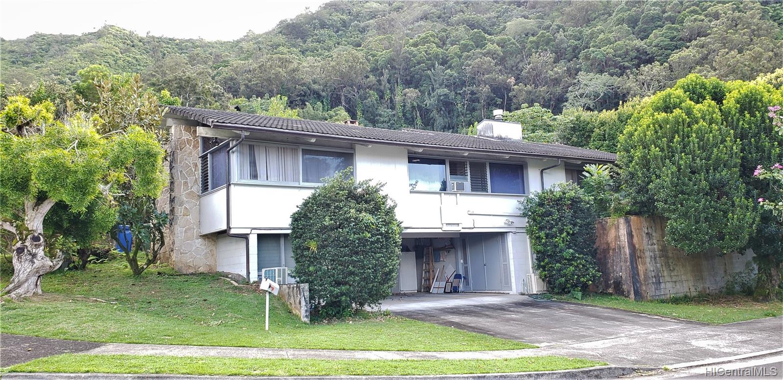 3303 Kamaaina Drive Honolulu Hawaii Rental