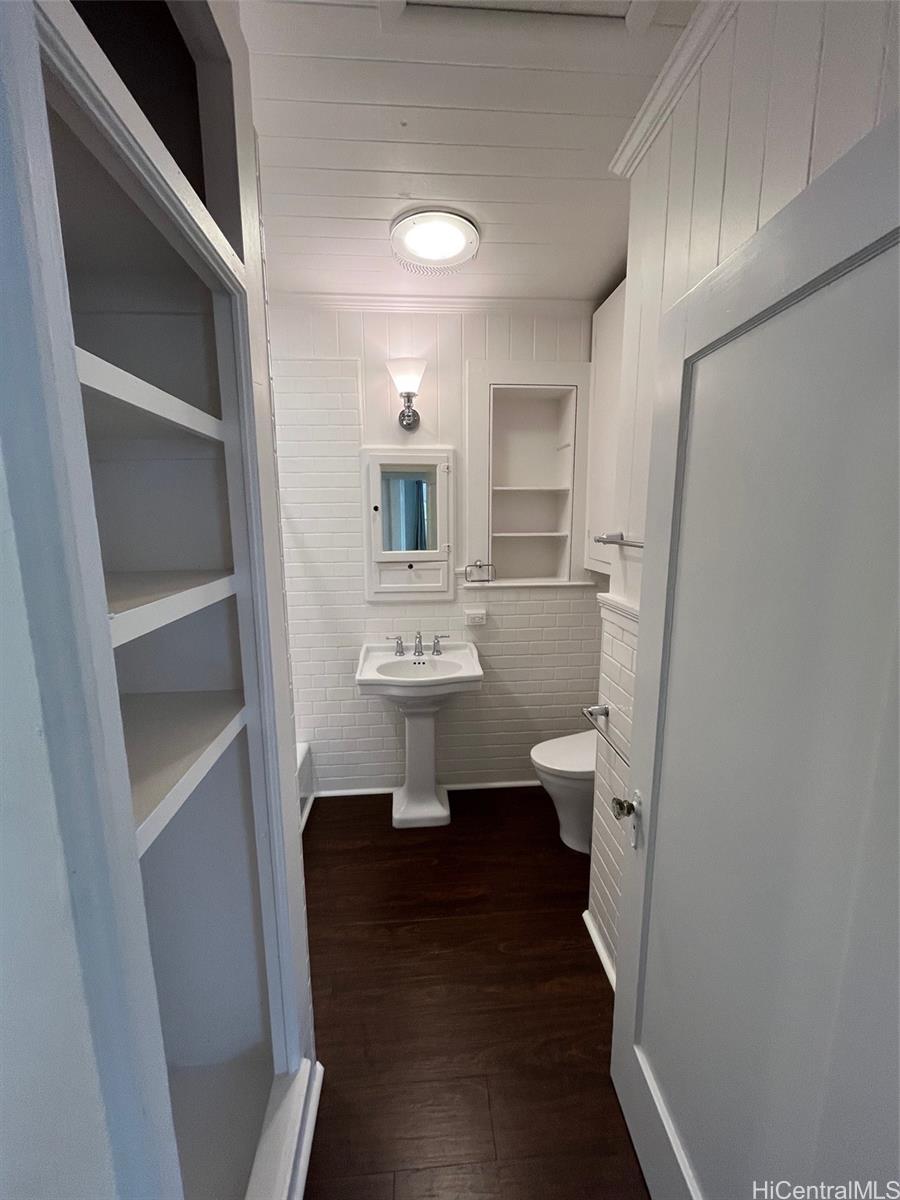 3306 Kaimuki Ave Honolulu - Rental - photo 6 of 19