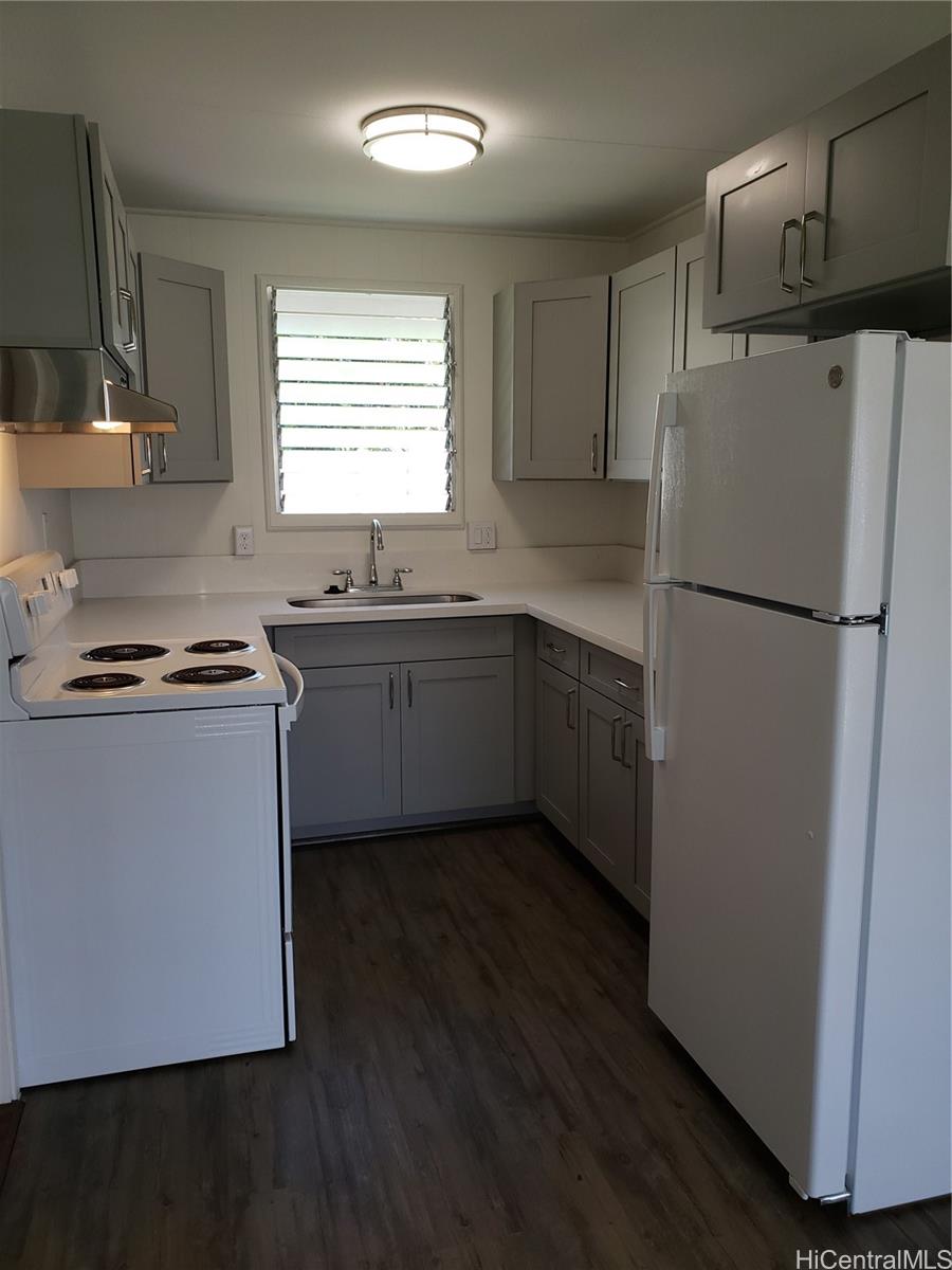 3315 Manoa Road Honolulu - Rental - photo 4 of 17