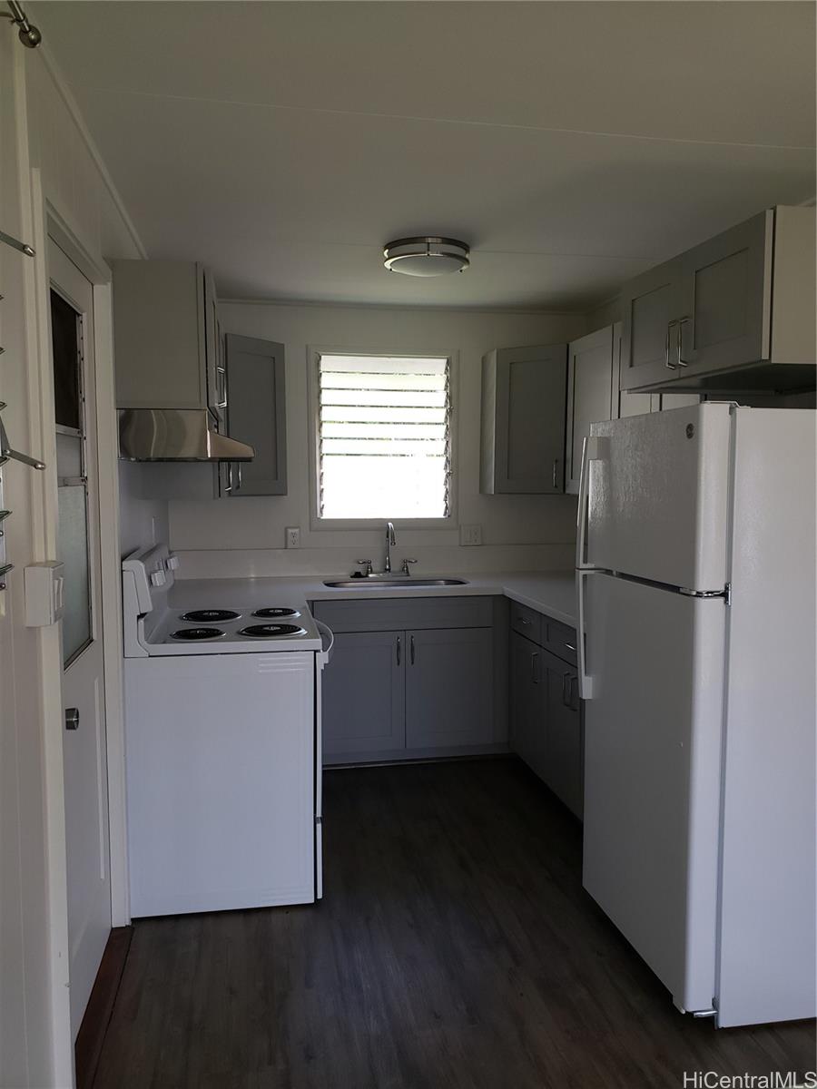 3315 Manoa Road Honolulu - Rental - photo 5 of 17