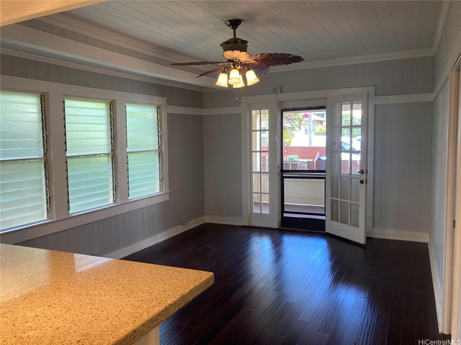 3316  Hinano St Kapahulu, Diamond Head home - photo 10 of 25