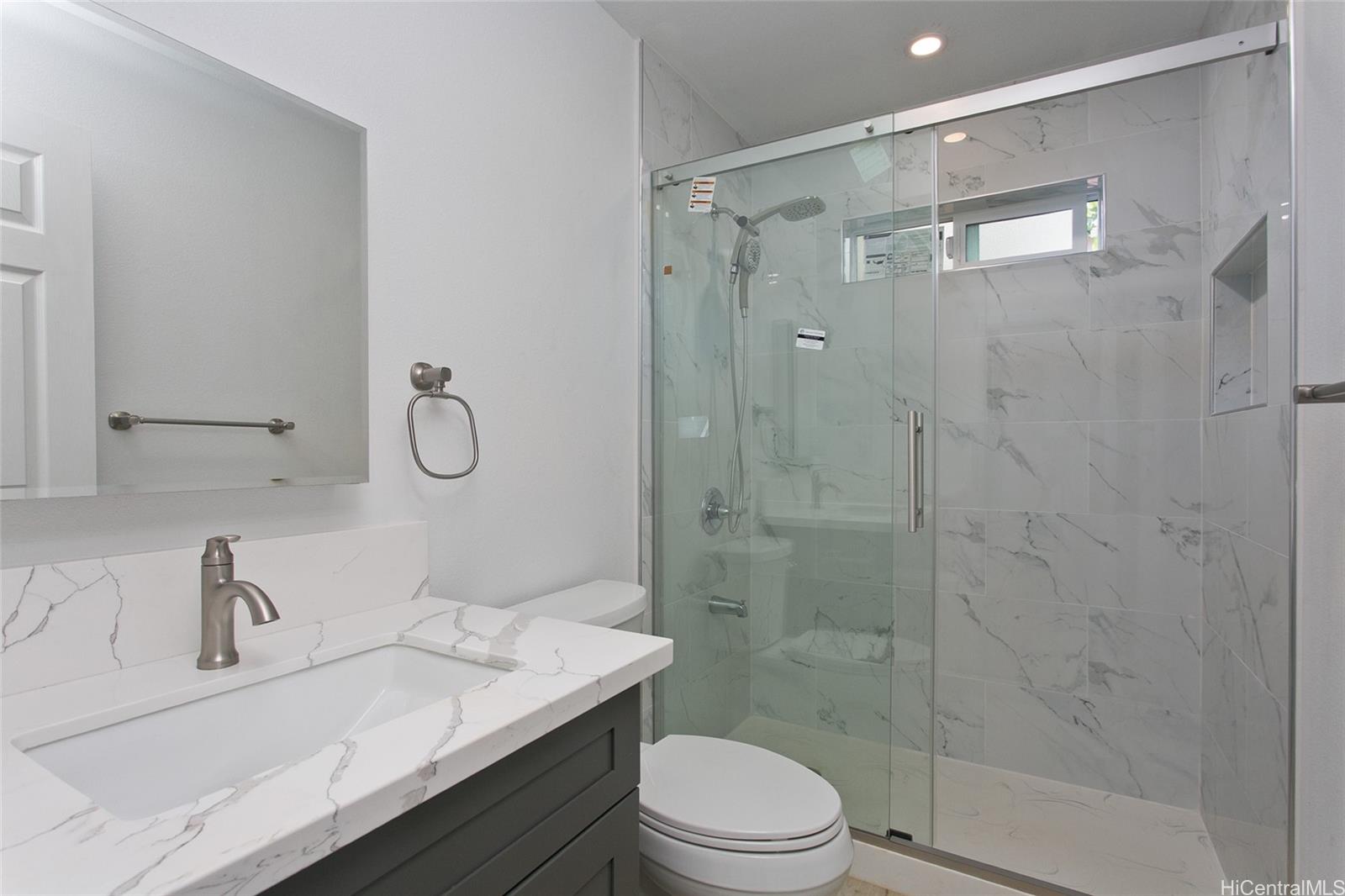 3317  Catherine Street Kapahulu, Diamond Head home - photo 22 of 24