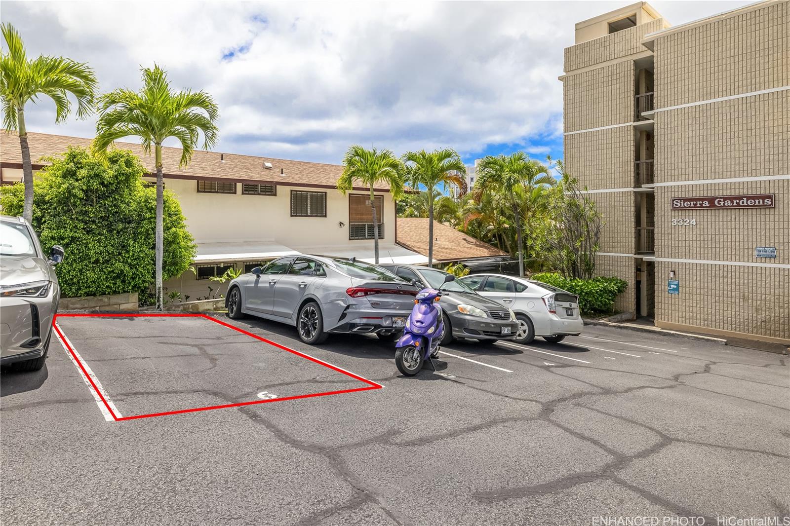 Sierra Gardens condo # 106, Honolulu, Hawaii - photo 17 of 18