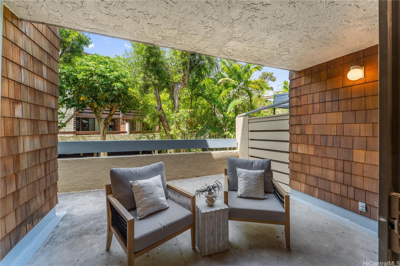 Gardenia Manor condo # 214, Kailua, Hawaii - photo 21 of 25