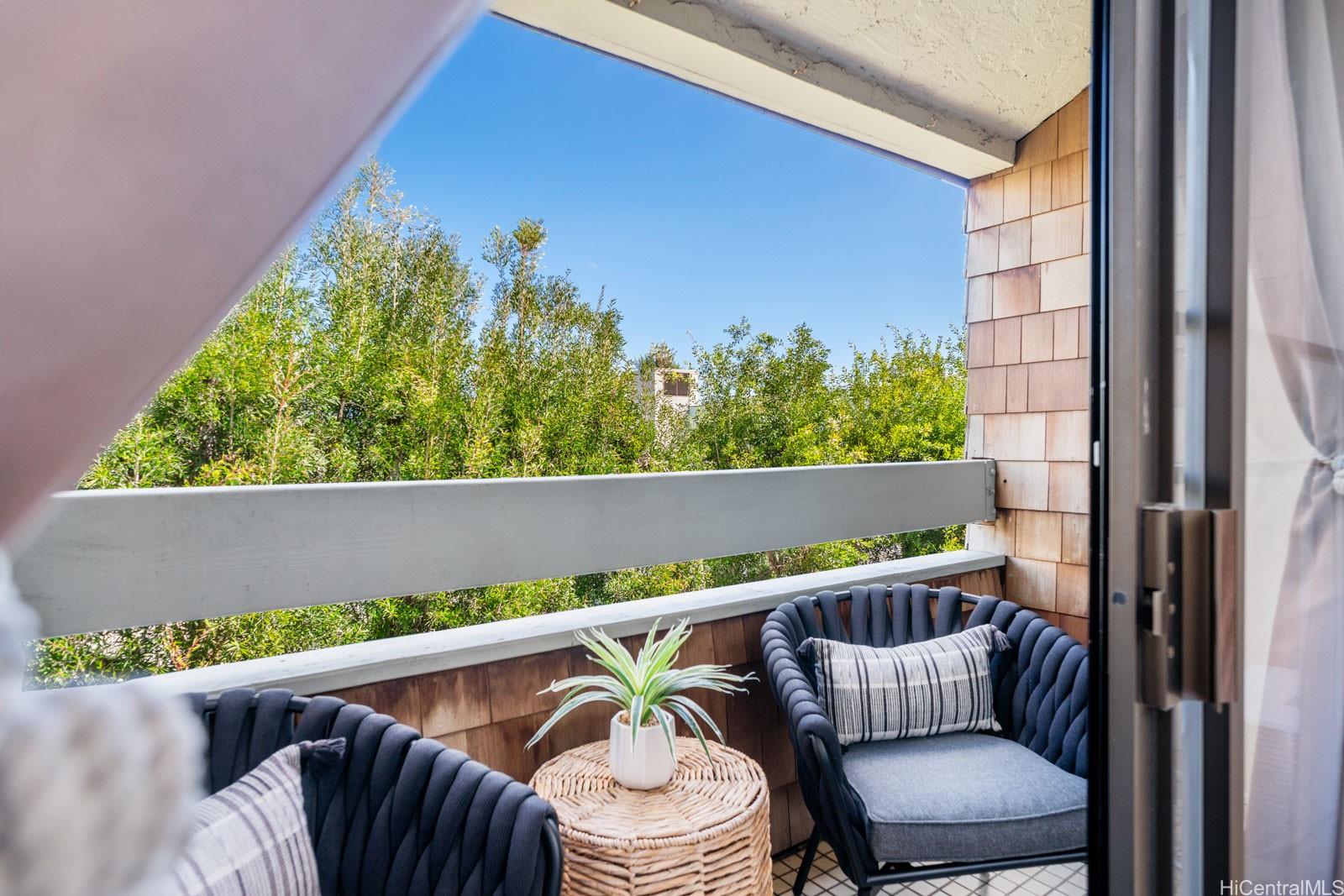 Gardenia Manor condo # 325, Kailua, Hawaii - photo 20 of 25