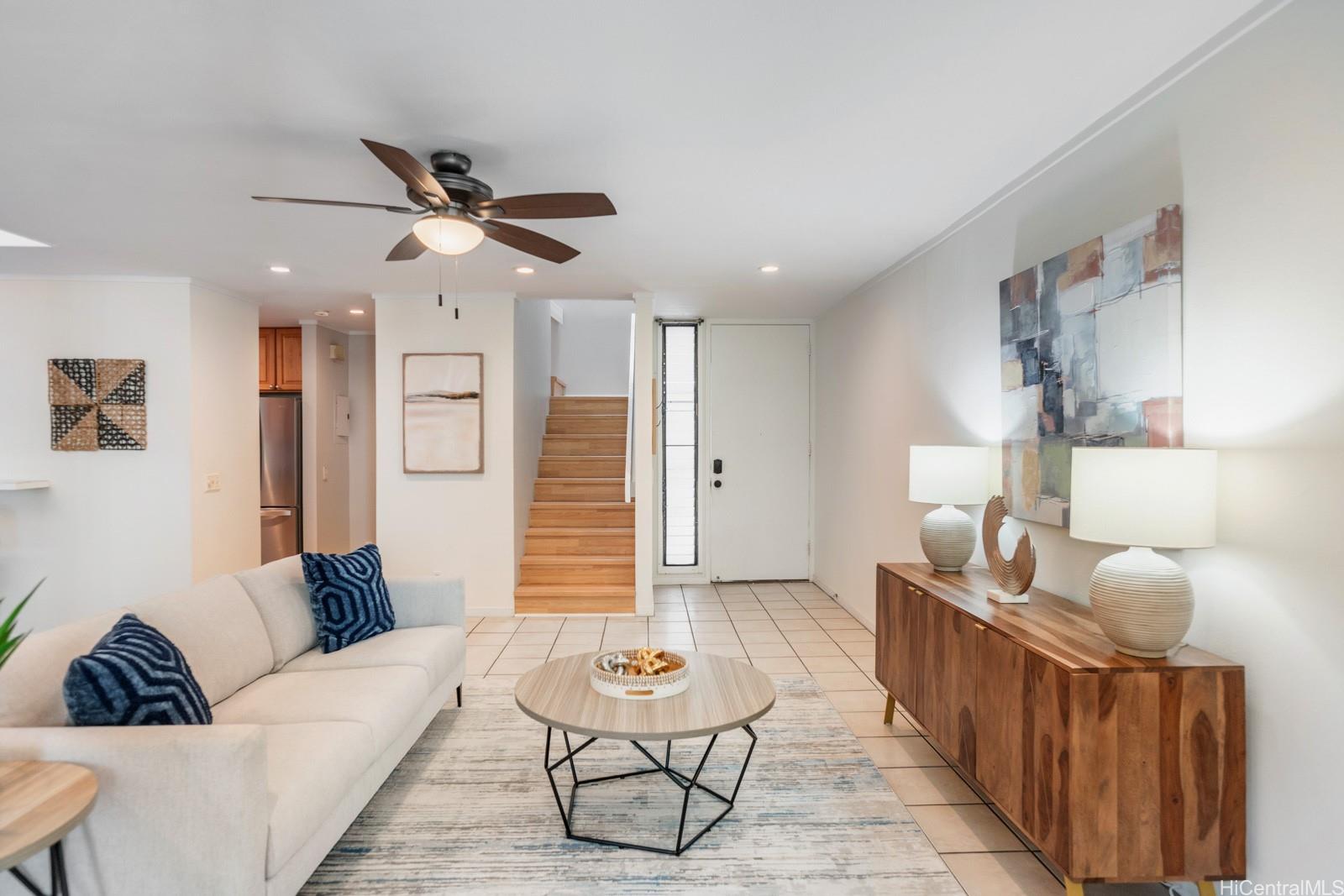 Gardenia Manor condo # 325, Kailua, Hawaii - photo 3 of 25