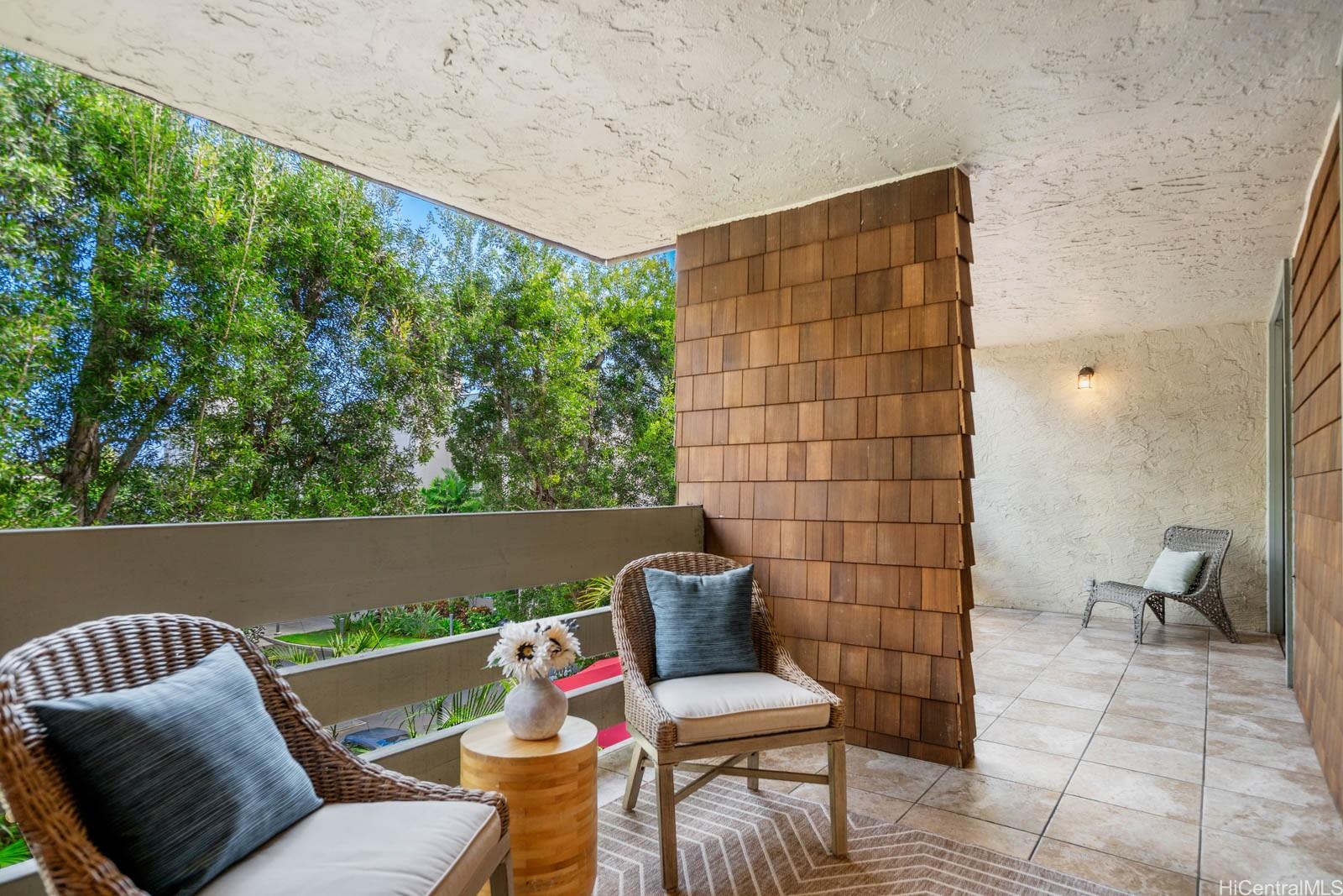 Gardenia Manor condo # 325, Kailua, Hawaii - photo 23 of 25