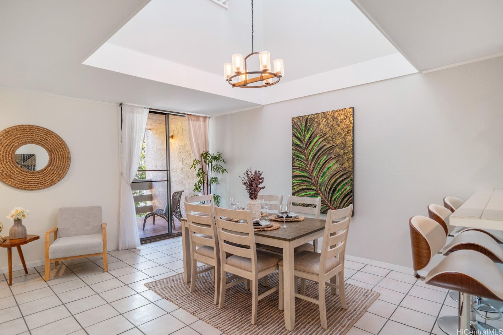 Gardenia Manor condo # 325, Kailua, Hawaii - photo 5 of 25