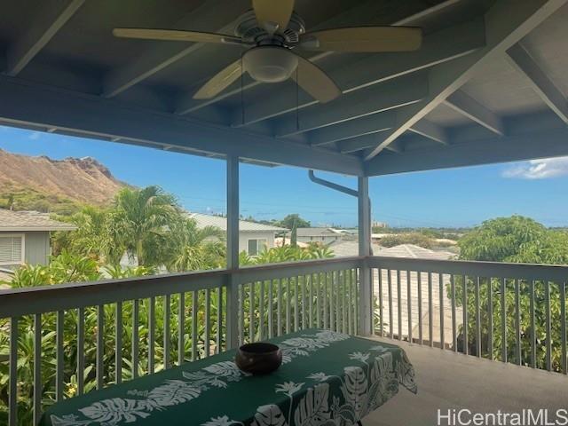 3330  Hinano Street Kapahulu, Diamond Head home - photo 3 of 22