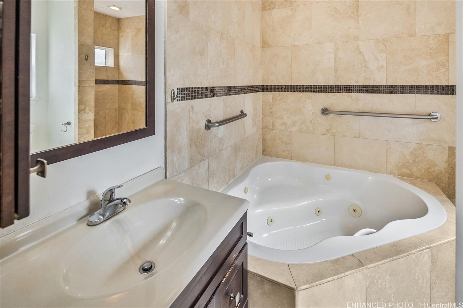 3334  Winam Ave Kapahulu, Diamond Head home - photo 16 of 24