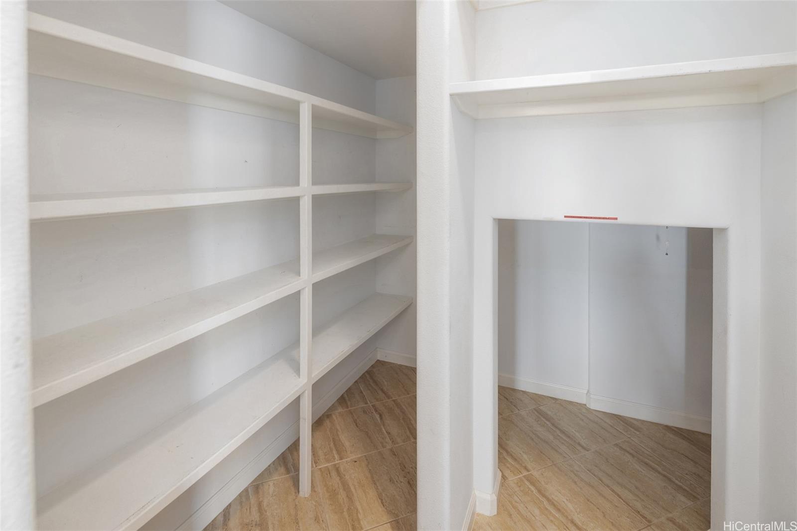 3334  Winam Ave Kapahulu, Diamond Head home - photo 10 of 24