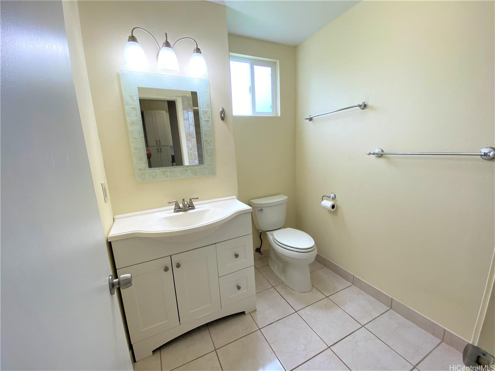 3339 Manoa Rd Honolulu - Rental - photo 10 of 13