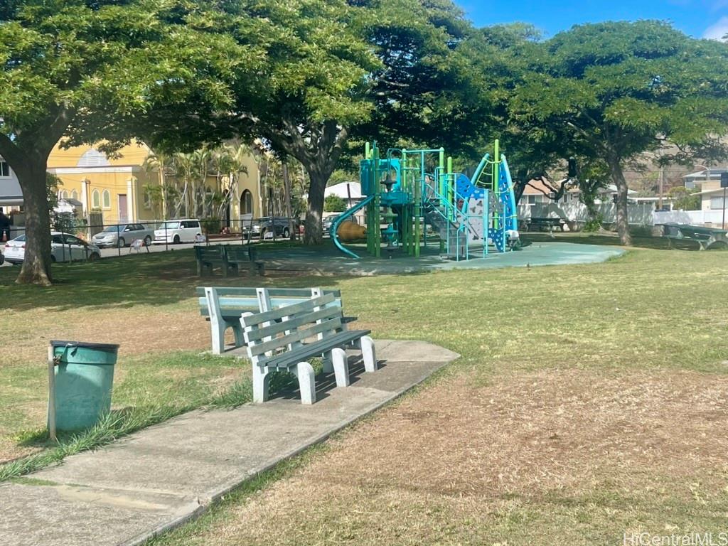 3352  Kaau St Palolo, Diamond Head home - photo 21 of 22