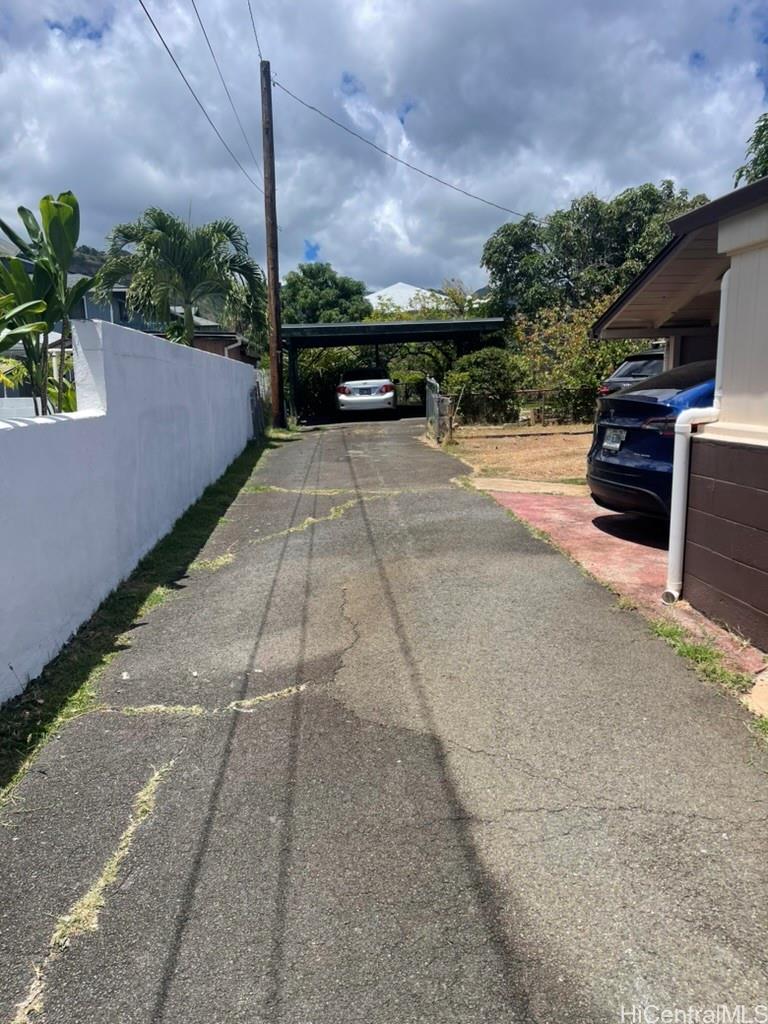 3352  Kaau St Palolo, Diamond Head home - photo 5 of 22