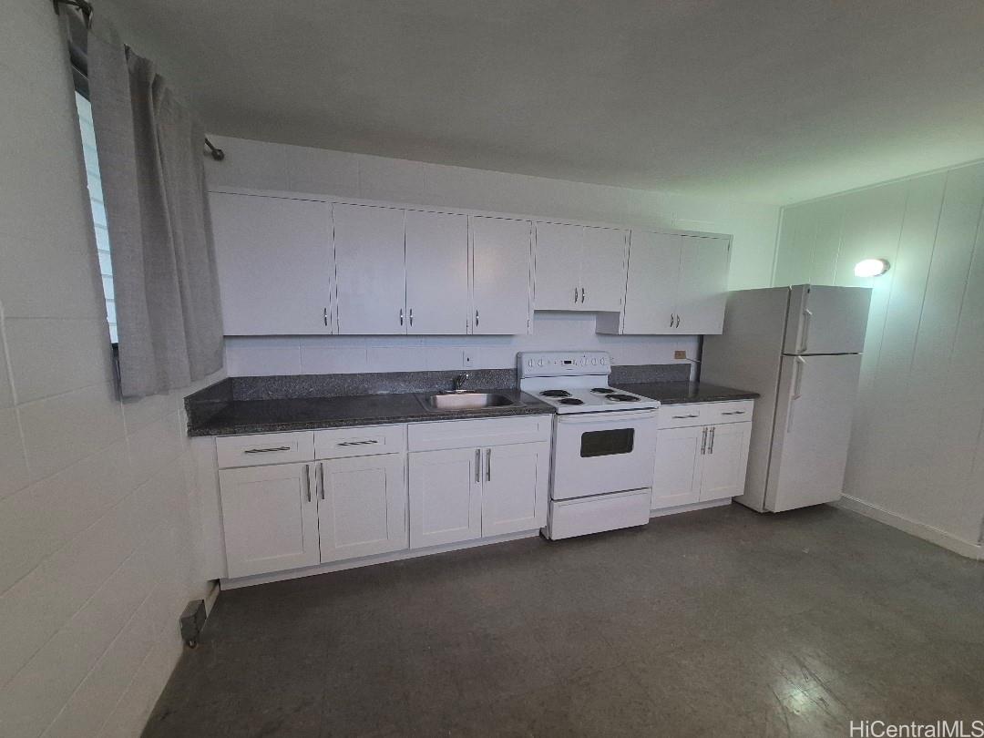 3353 Campbell Ave Honolulu - Rental - photo 2 of 7