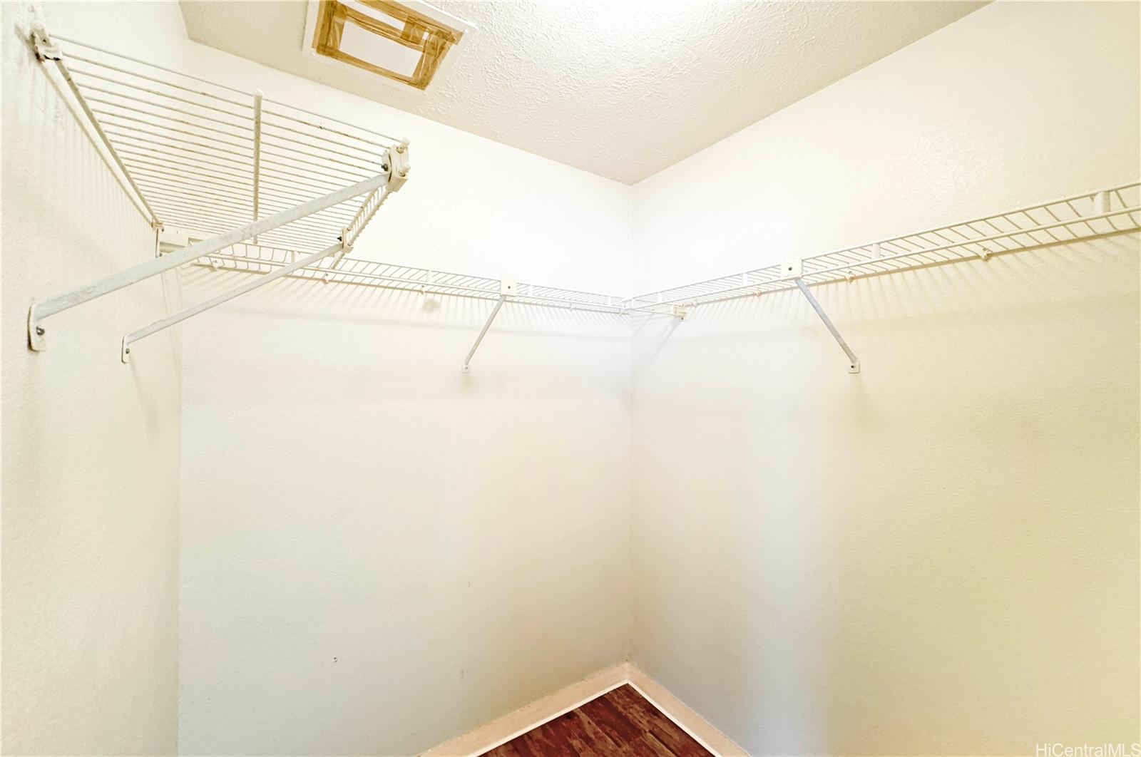 3360  Manoa Road Manoa Area, Honolulu home - photo 12 of 19