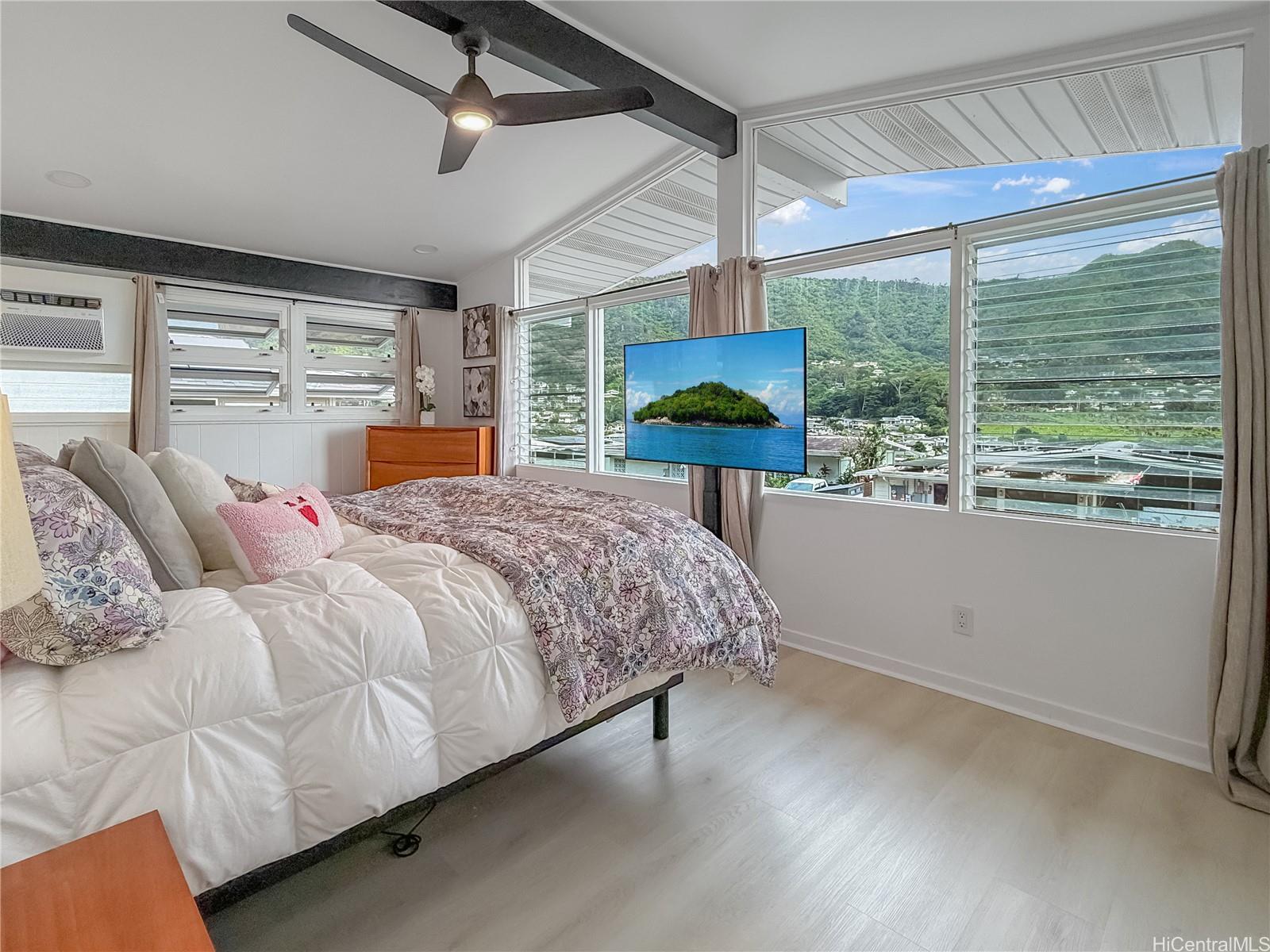 3362  Loulu Street Manoa Area, Honolulu home - photo 10 of 25
