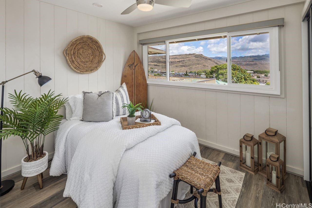 3376  Ala Laulani Street Salt Lake, Honolulu home - photo 13 of 17