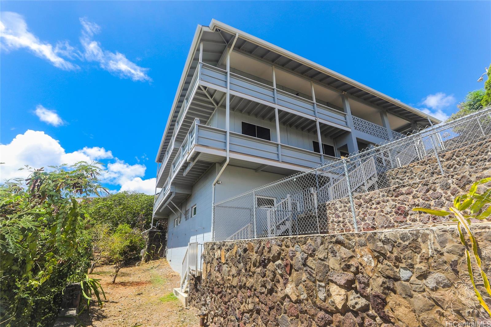 3402  Ala Hinalo Place Salt Lake, Honolulu home - photo 25 of 25