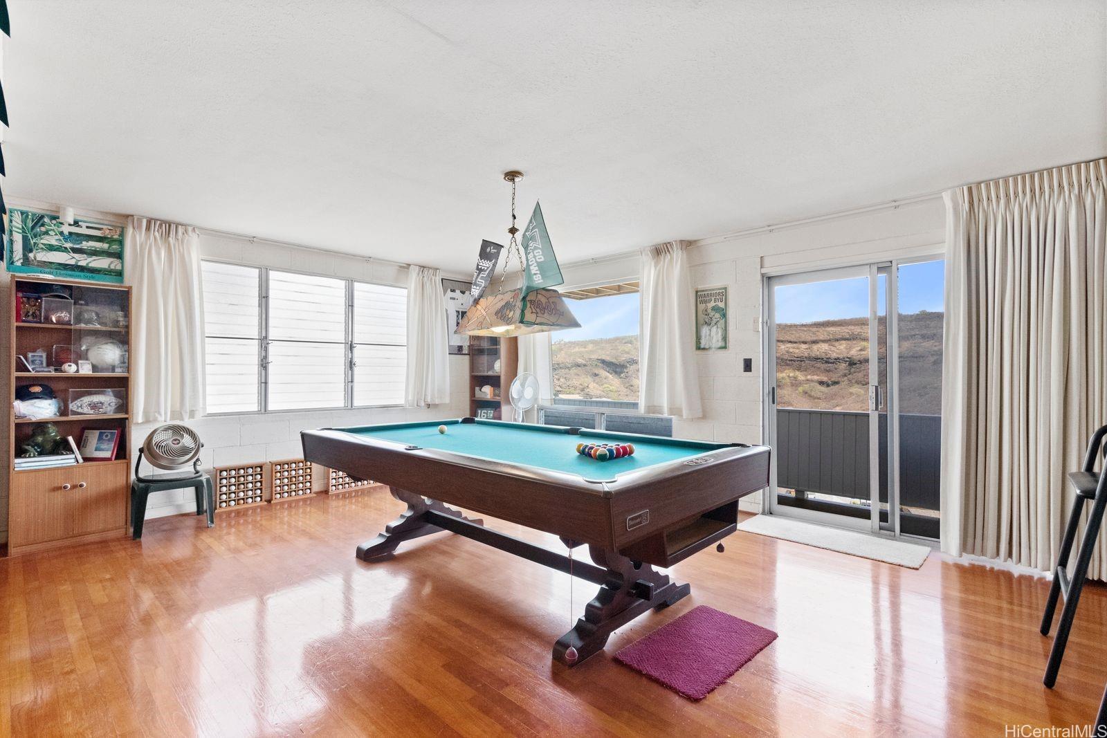 3404  Ala Hinalo Place Salt Lake, Honolulu home - photo 6 of 11