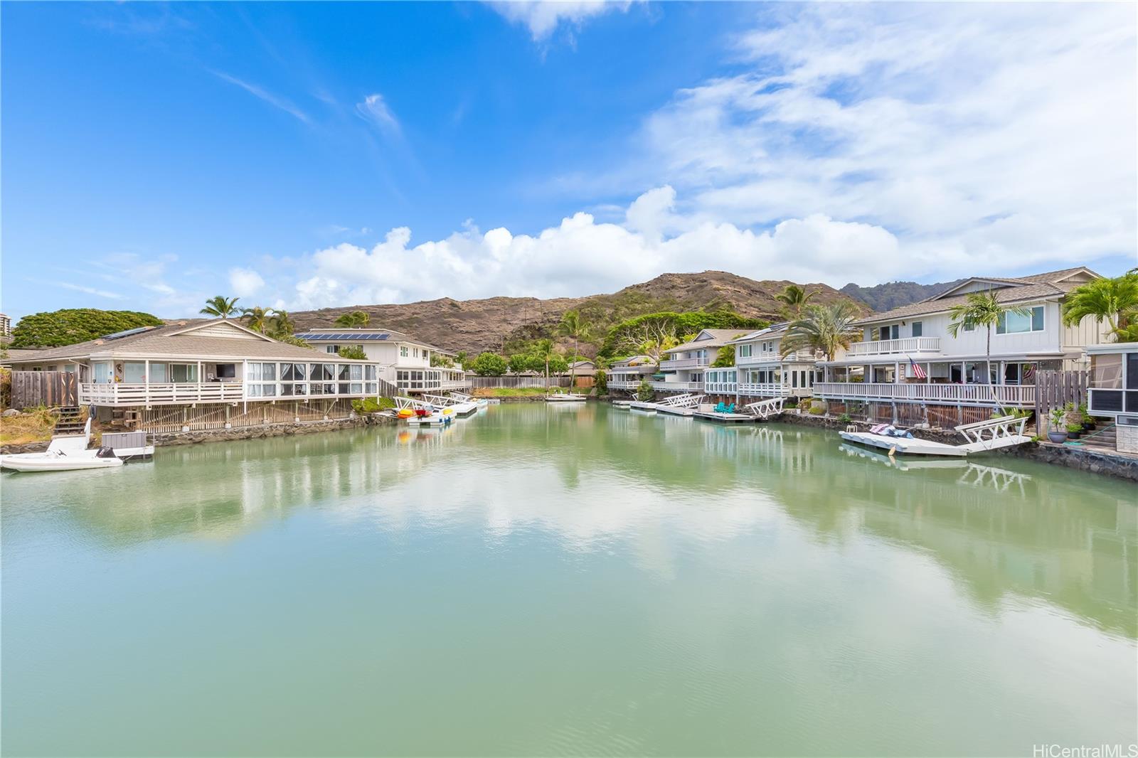 Kuapa Isle condo # 422, Honolulu, Hawaii - photo 2 of 23