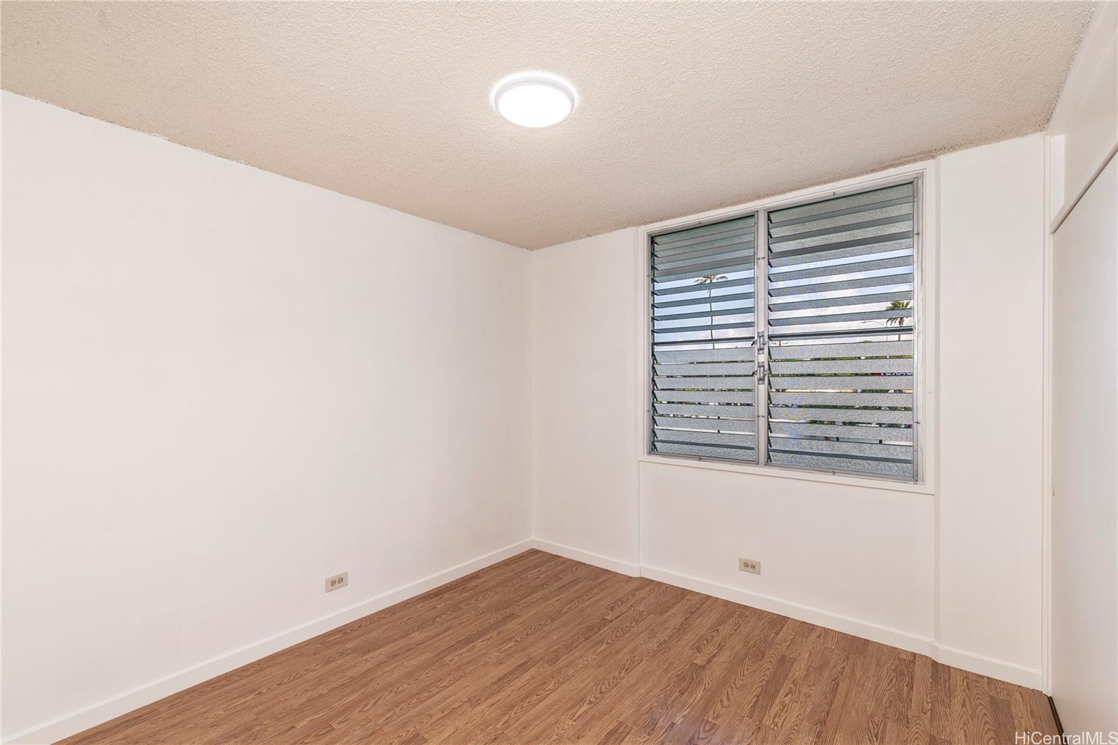 Hale Hana condo # 205, Honolulu, Hawaii - photo 8 of 8