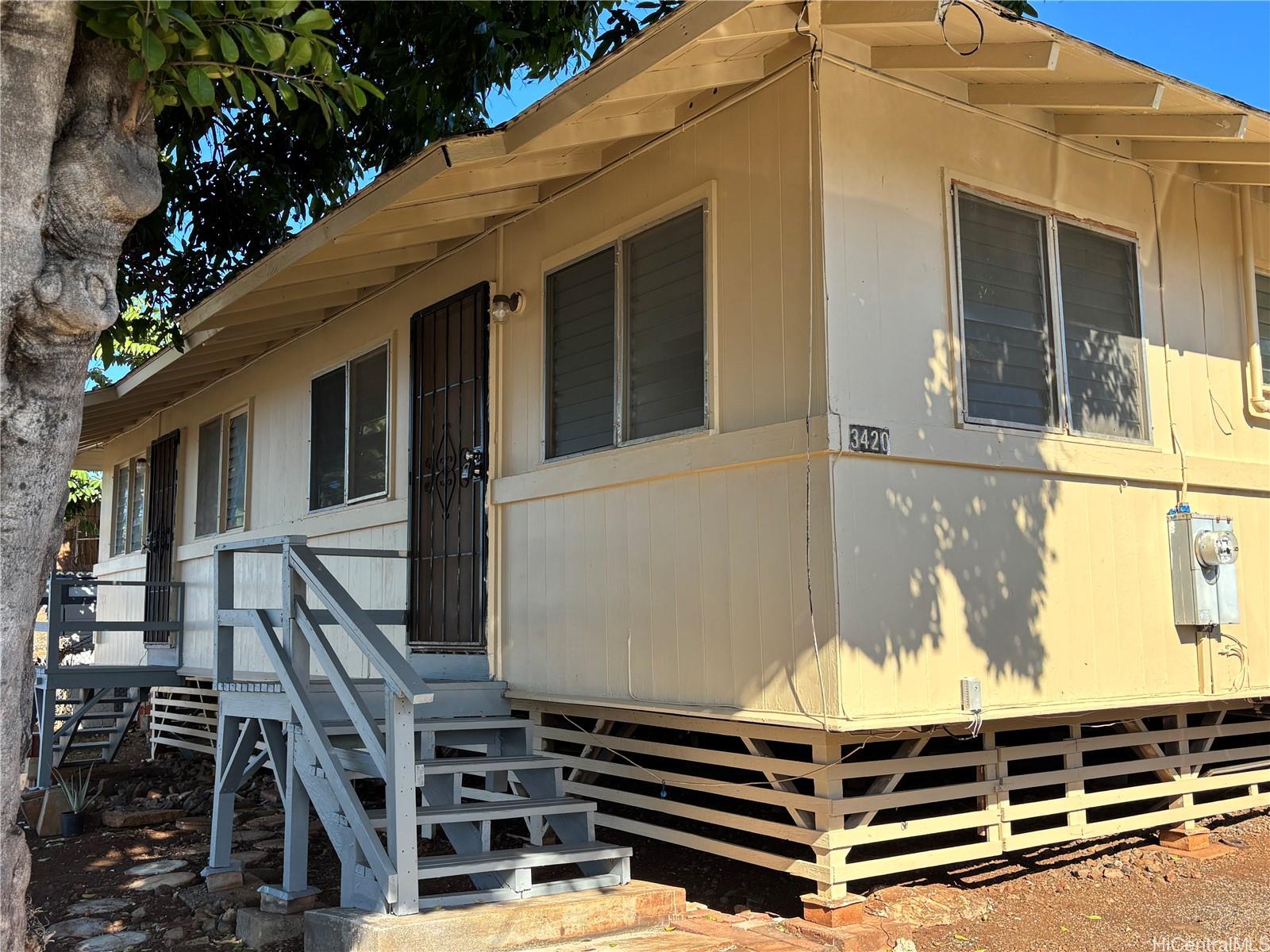 3420 & 3422  Salt Lake Blvd Aliamanu, Honolulu home - photo 3 of 12