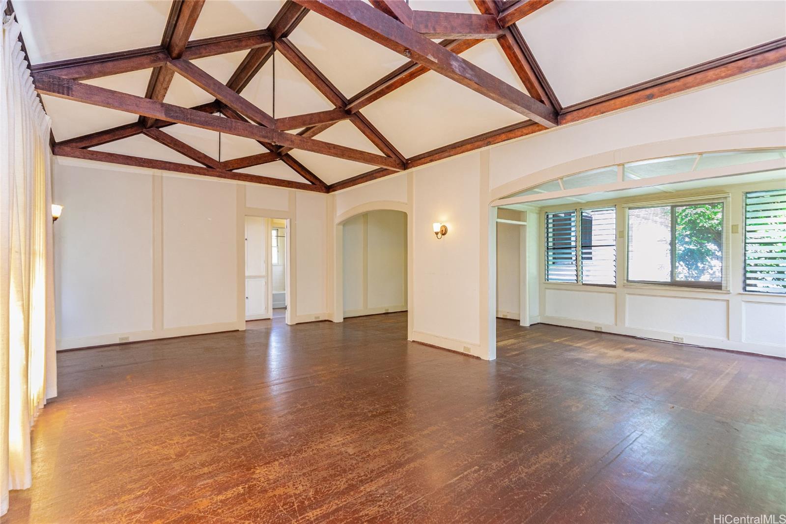 3422  Woodlawn Drive Manoa-woodlawn, Honolulu home - photo 3 of 24