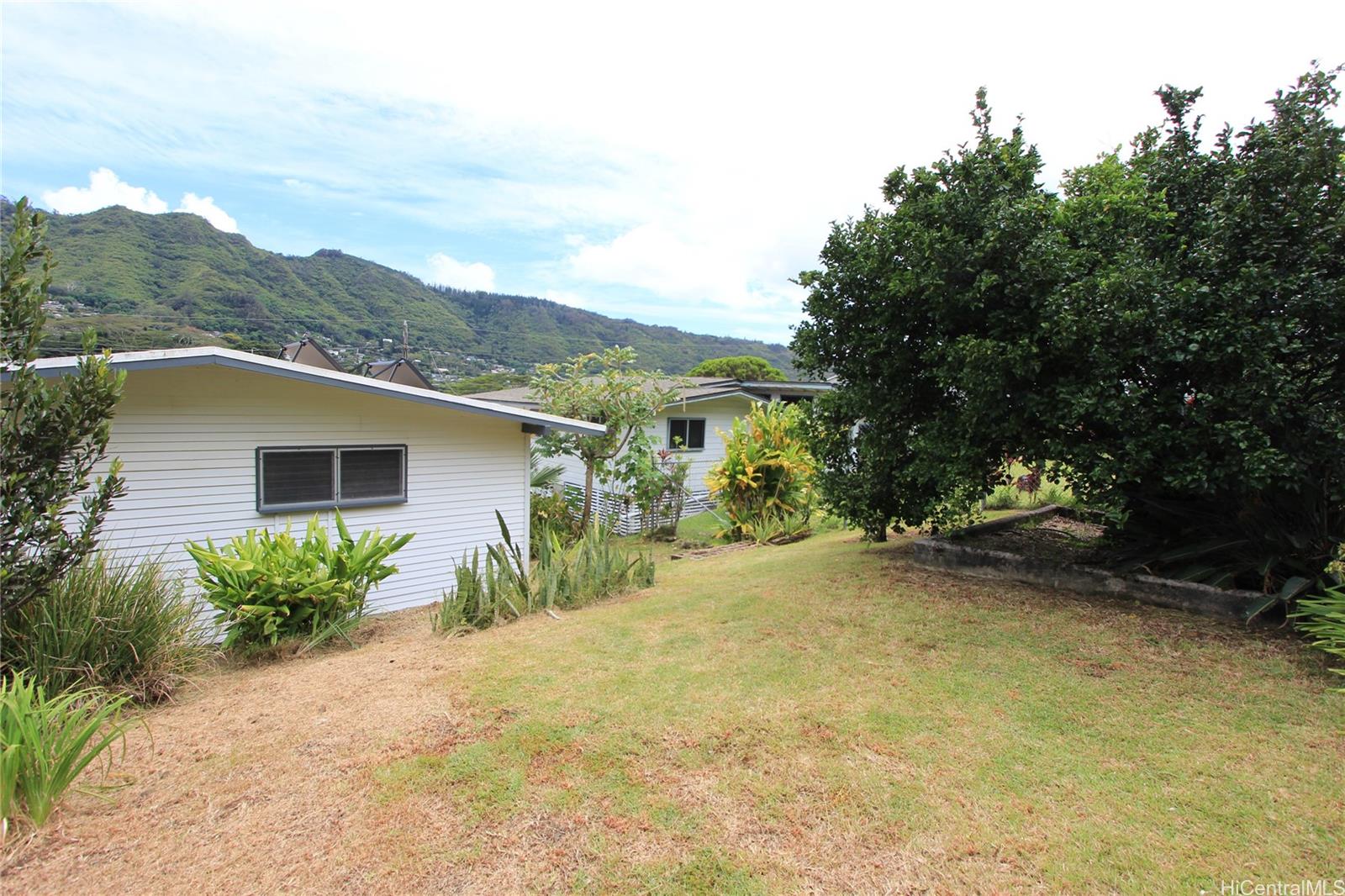 3426  Loulu Street Manoa-upper, Honolulu home - photo 23 of 25