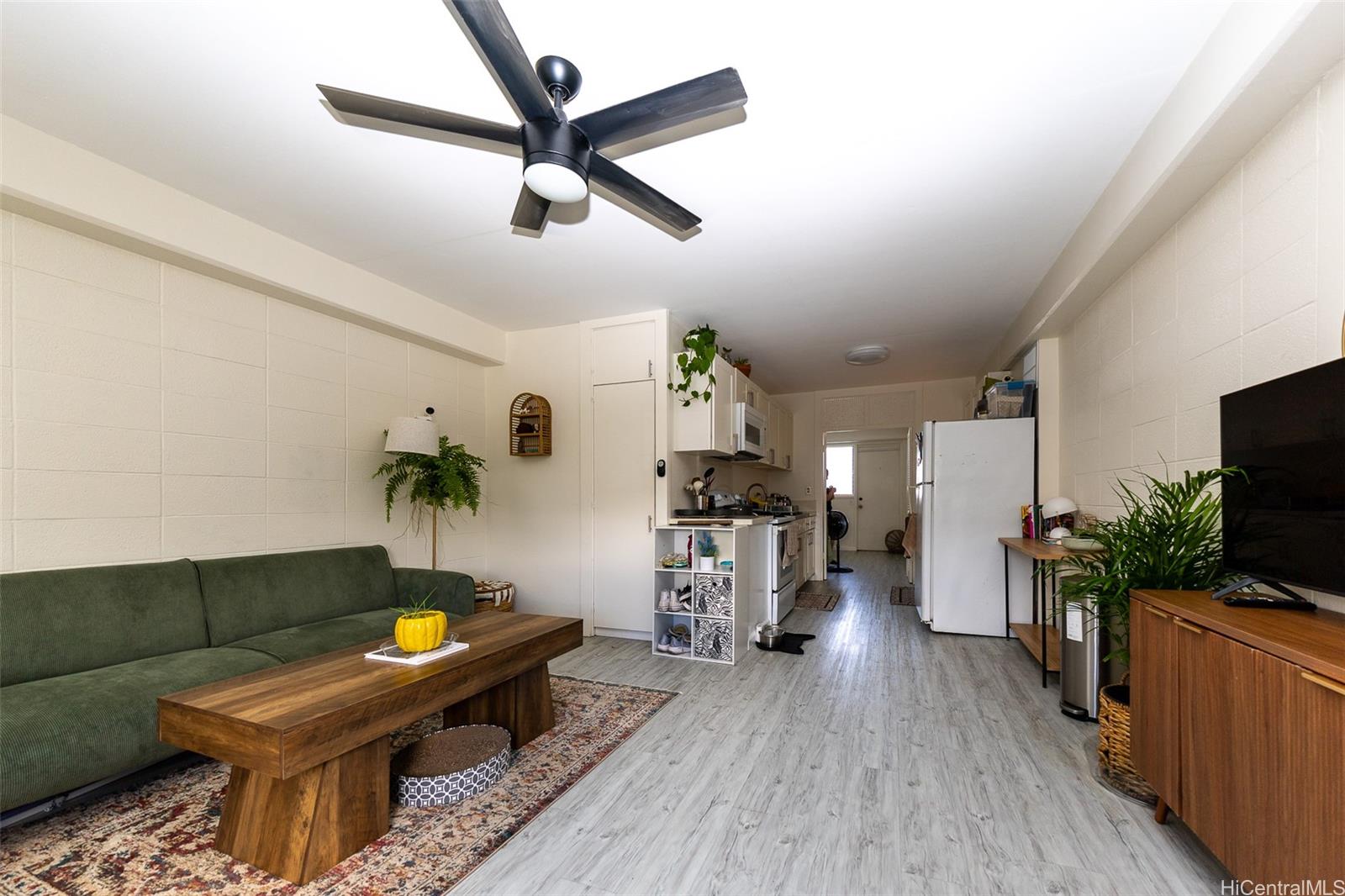 3427 Waialae Ave Honolulu - Multi-family - photo 11 of 25