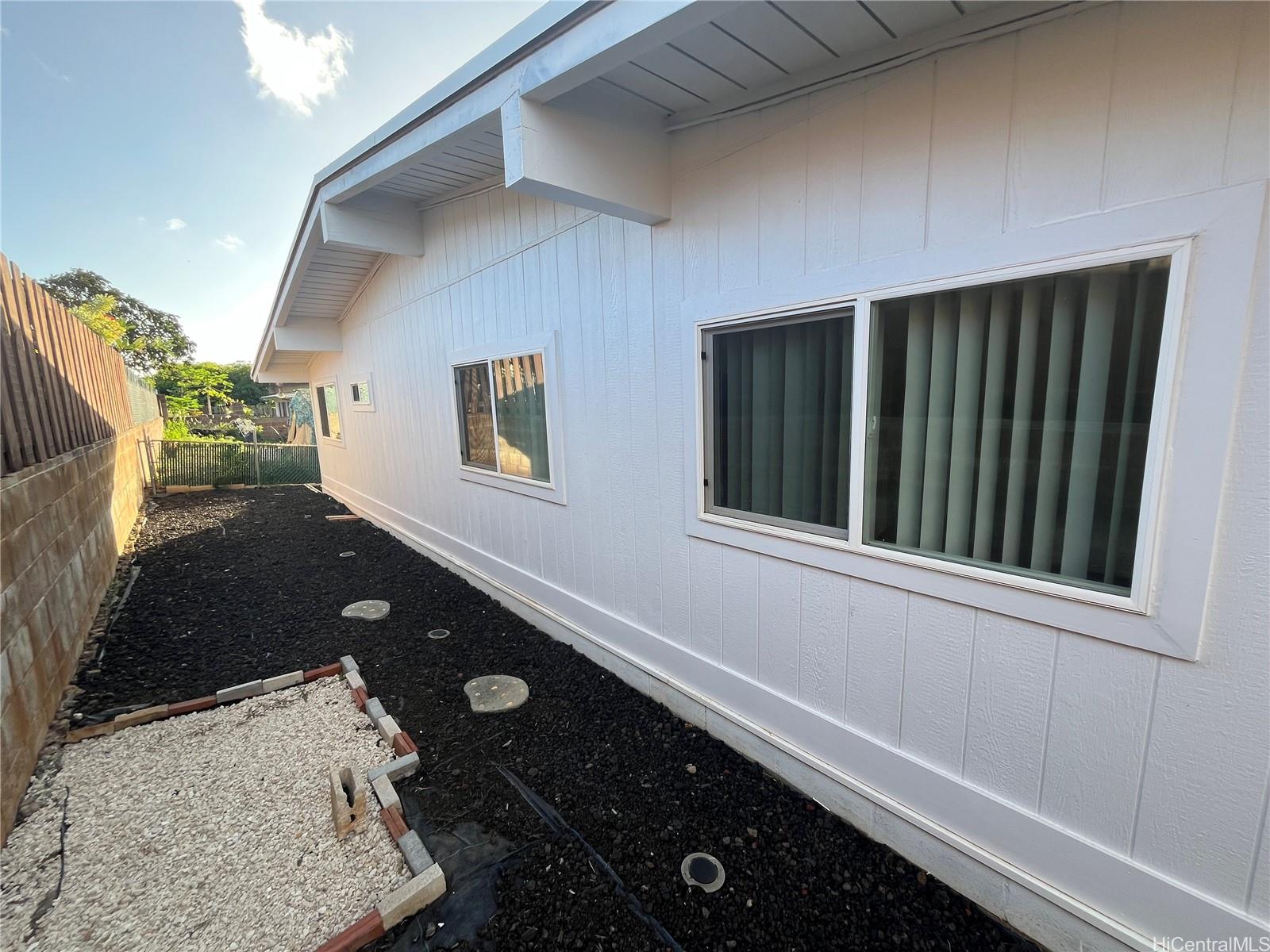 343 Hanakapiai St HONOLULU - Rental - photo 17 of 20