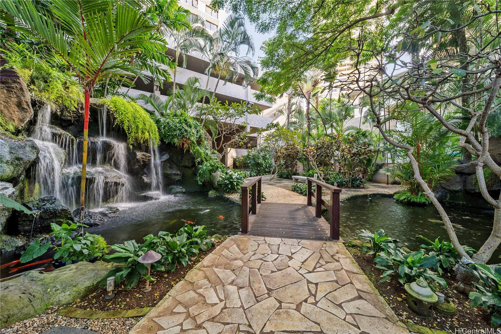 Windsor The condo # 1001, Honolulu, Hawaii - photo 24 of 24