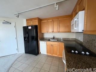 343 Hobron Lane Honolulu - Rental - photo 12 of 25