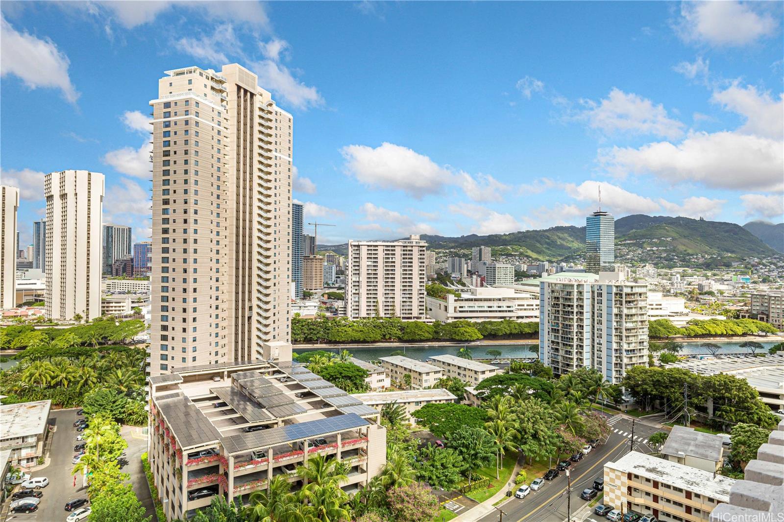 Windsor The condo # 2004, Honolulu, Hawaii - photo 14 of 25