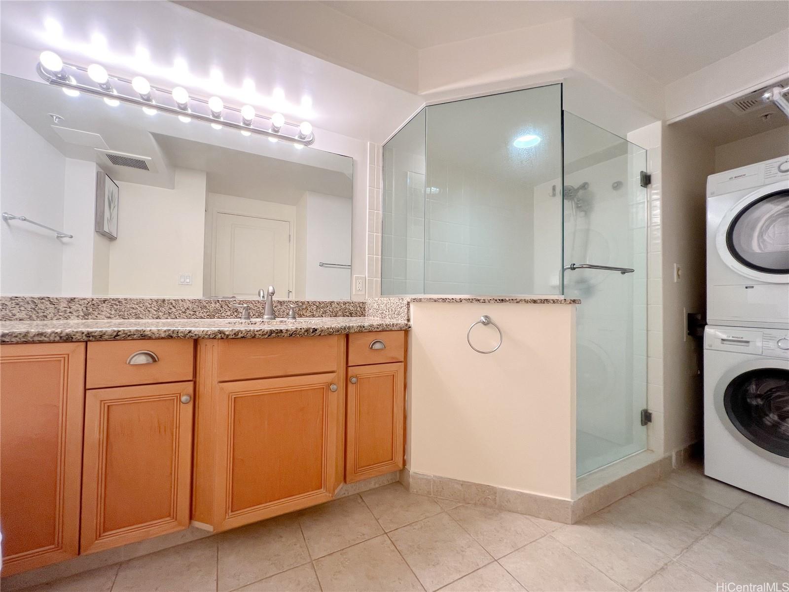 343 Hobron Ln Honolulu - Rental - photo 13 of 24