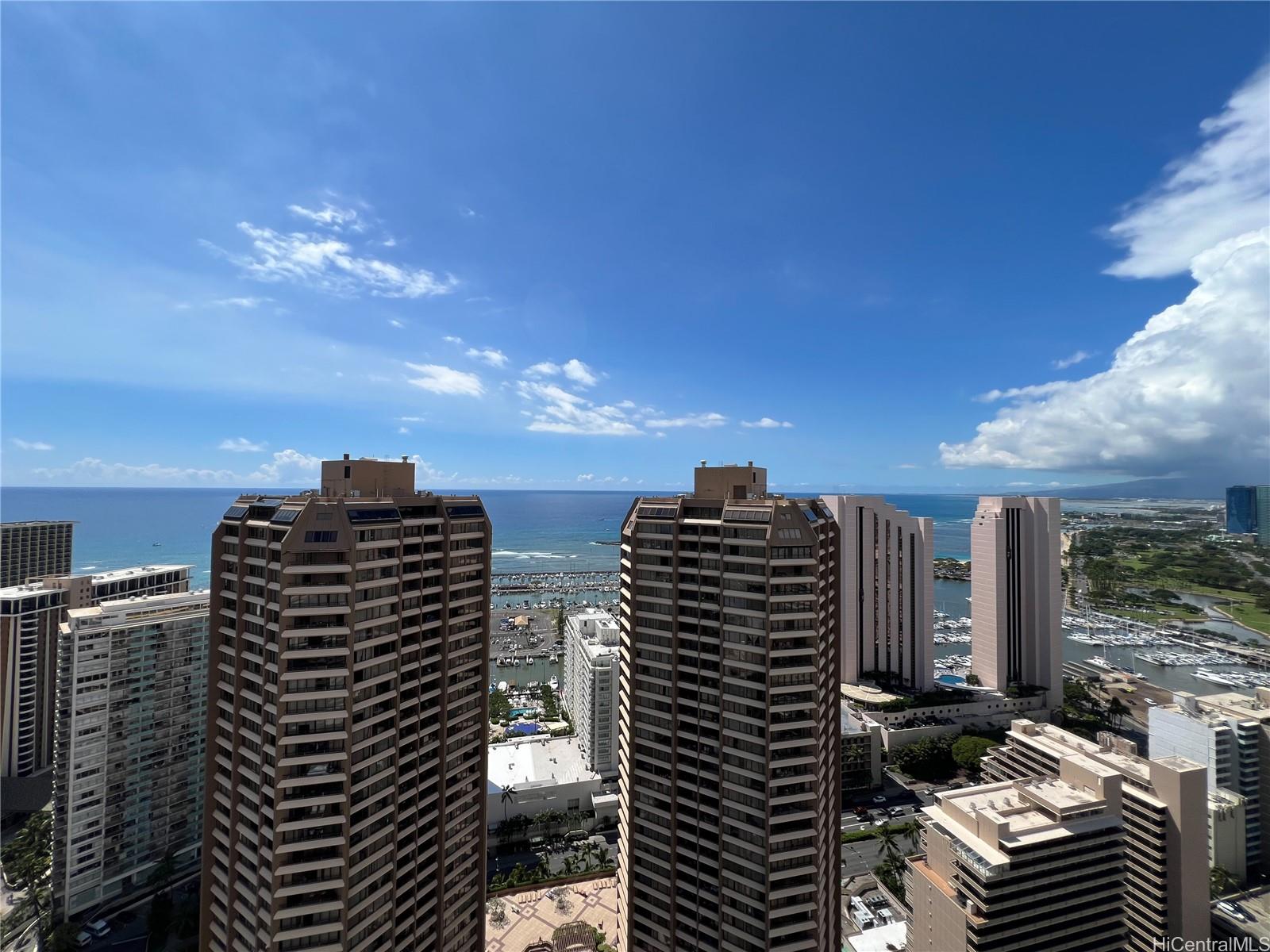 343 Hobron Ln Honolulu - Rental - photo 20 of 24