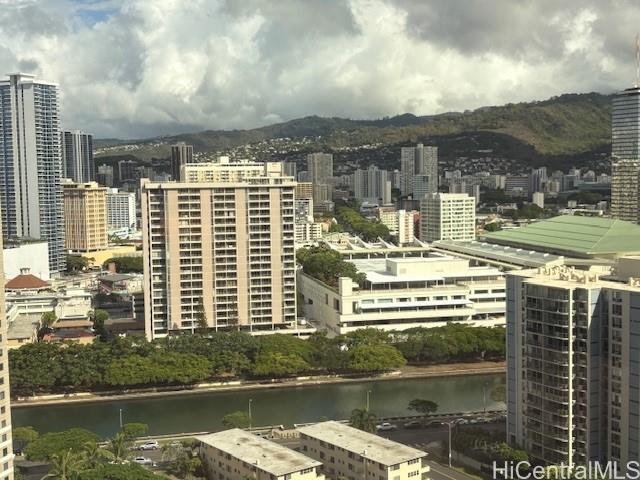 Windsor The condo # 2701, Honolulu, Hawaii - photo 8 of 15