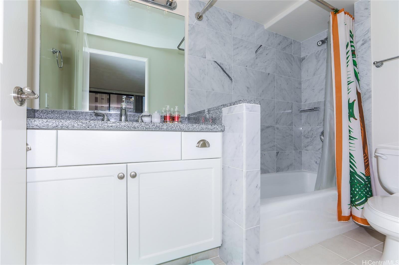 343 Hobron Ln Honolulu - Rental - photo 14 of 24