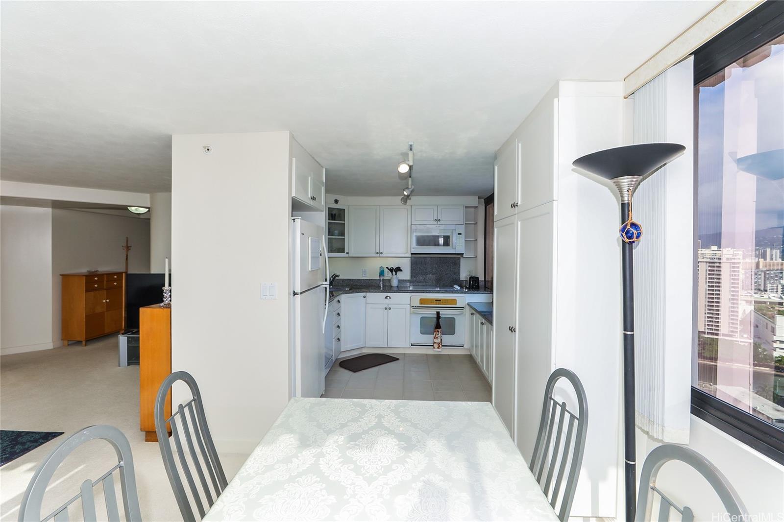 343 Hobron Ln Honolulu - Rental - photo 4 of 24