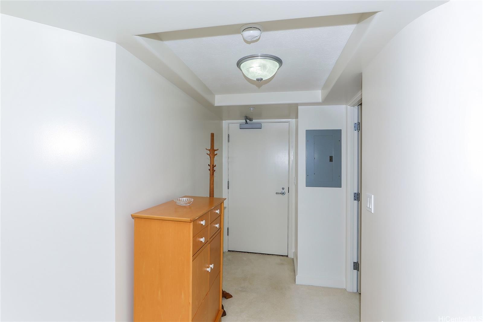 343 Hobron Ln Honolulu - Rental - photo 7 of 24