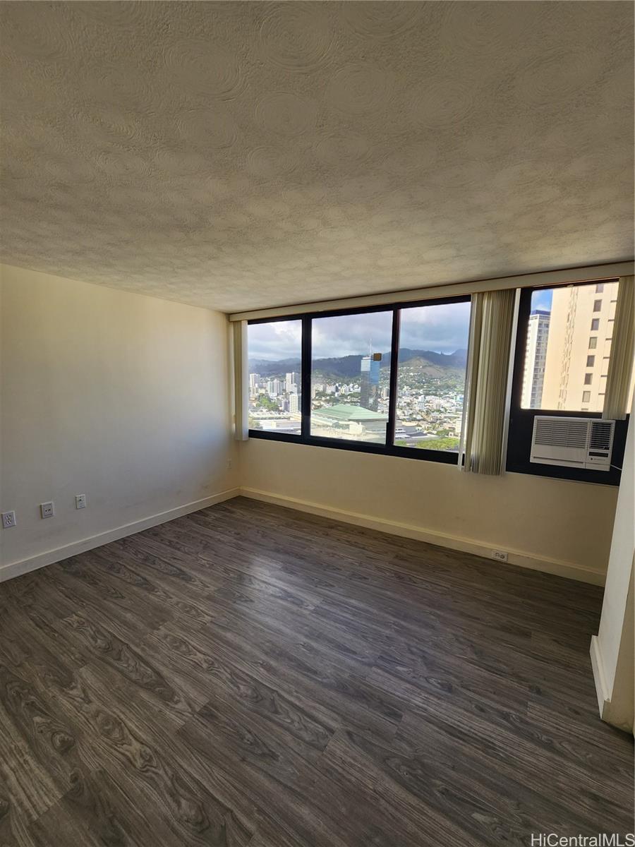 343 Hobron Ln Honolulu - Rental - photo 3 of 17